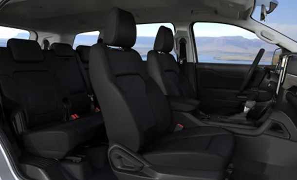 Ford Everest Ambiente-1